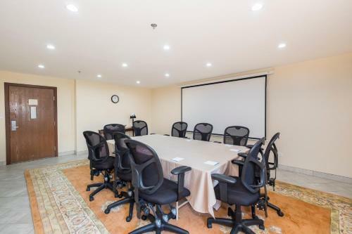 Hotel Baymont Inn & Suites Chicago/alsip