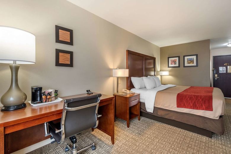 Hotel Comfort Inn