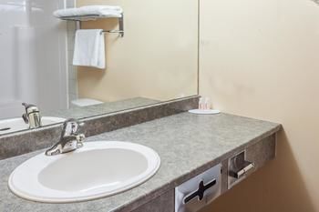 Hotel Super 8 Amherst Ns