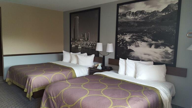 Hotel Super 8 Naples