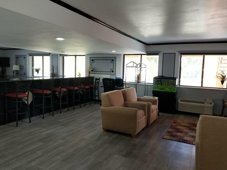 Hotel Super 8 Naples