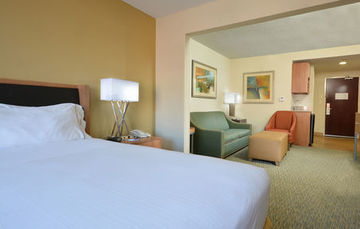 Holiday Inn Express Hotel & Suites High Point South