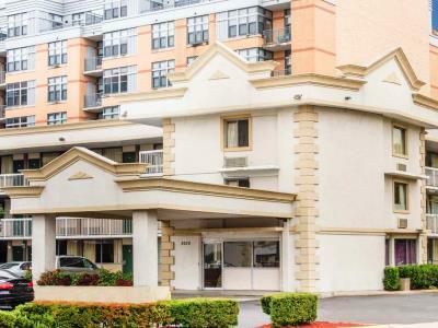 Hotel Days Inn Arlington Pentagon