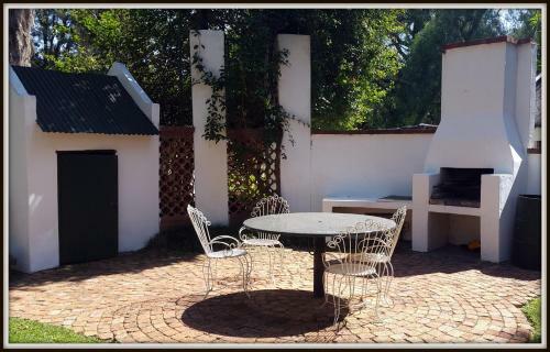 Bed & Breakfast President Paul Kruger Guest Lodge