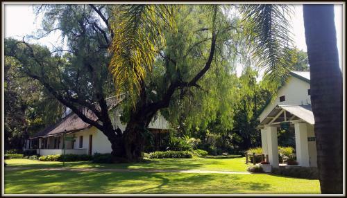 Bed & Breakfast President Paul Kruger Guest Lodge