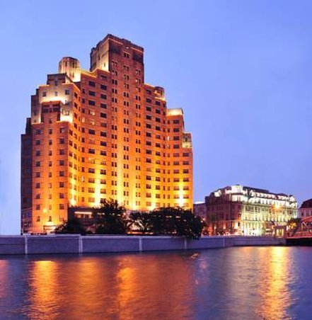 Hotel Broadway Mansions