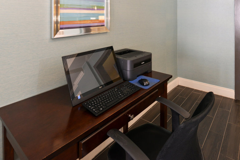 Holiday Inn Express Hotel & Suites Bessemer