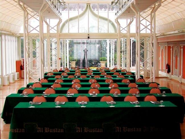 Hotel Al Bustan