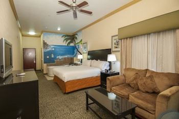 Holiday Inn Express Hotel & Suites Bakersfield Central