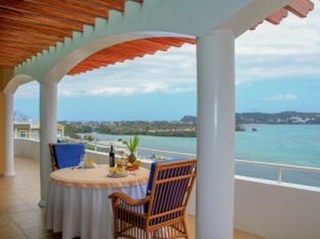 Hotel Monaco Suites De Boracay