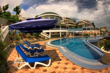 Hotel Monaco Suites De Boracay