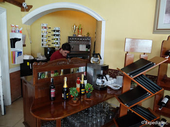 Hotel Monaco Suites De Boracay