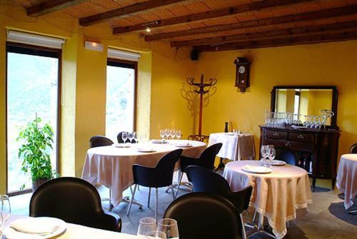 Hotel Font Del Genil
