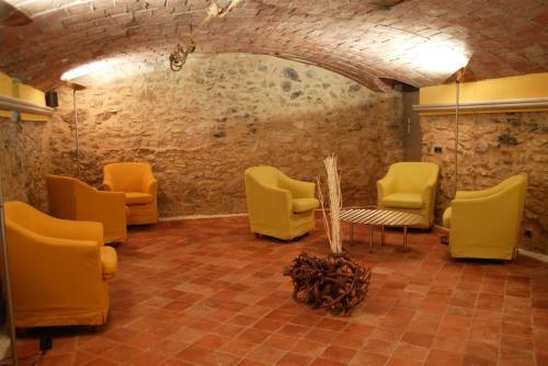 Hotel Font Del Genil
