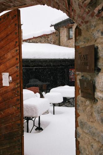 Hotel Font Del Genil