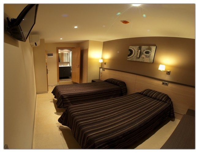 Hostal Flores