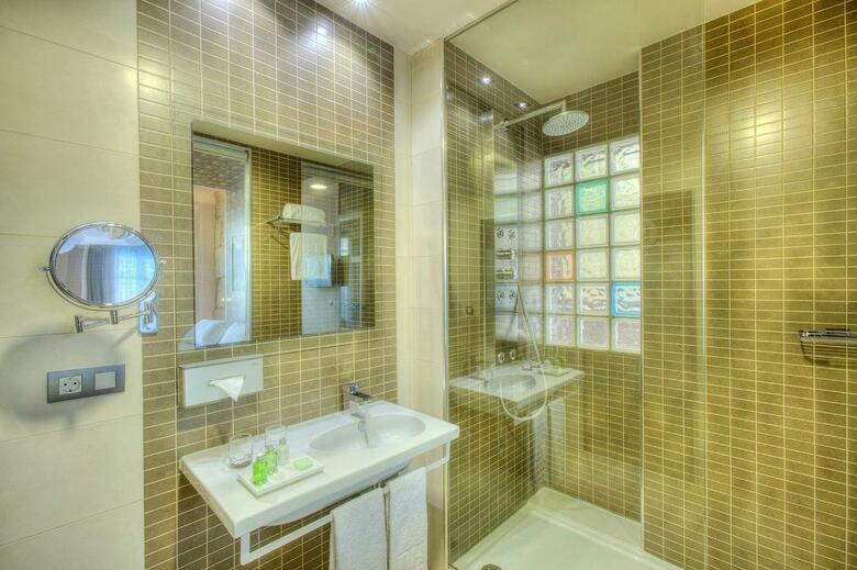 Hotel NH Ourense