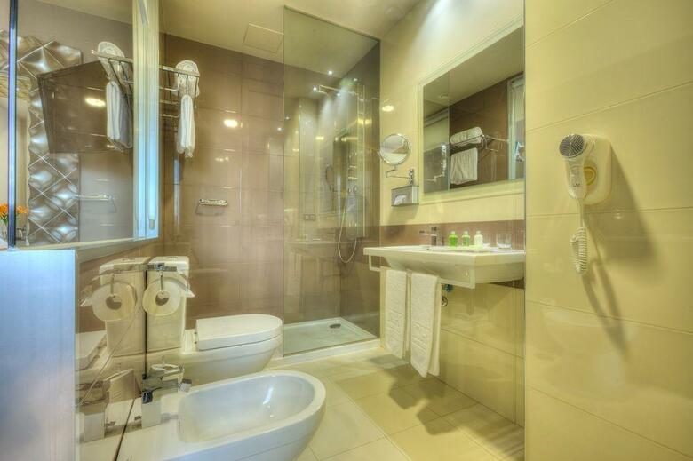 Hotel NH Ourense