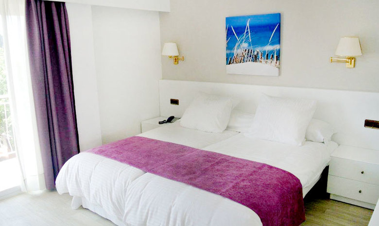 Hotel Villa Ana