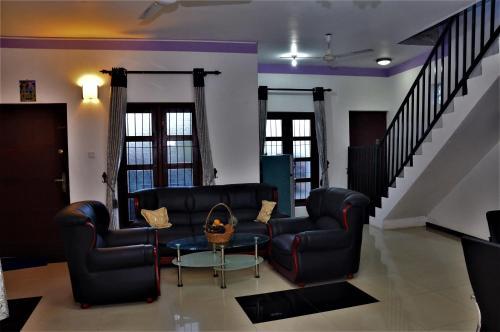 Hostal Chrish Residence
