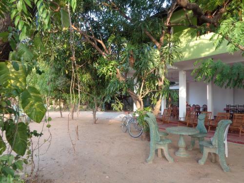 Hostal Jayaru Guest House