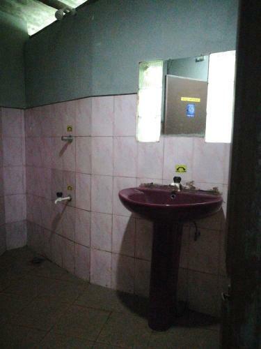 Hostal Thilini Tour Inn