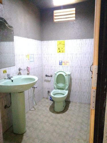 Hostal Thilini Tour Inn