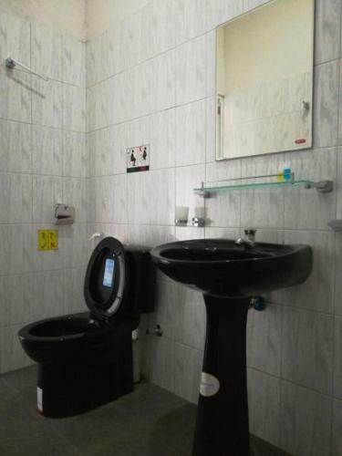 Hostal Thilini Tour Inn