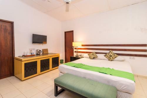 Hotel Eighth Wonder Resort