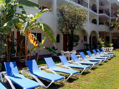 Hotel Carmen Inn