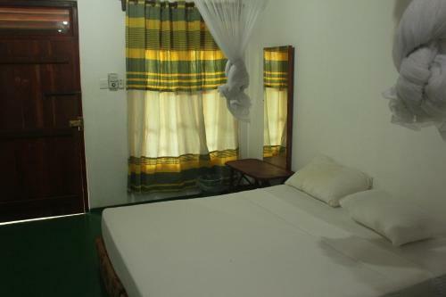 Hotel Sarada Beach Resort