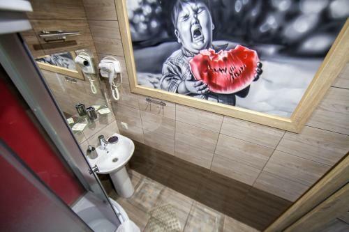 Hostal Schastlivy Slon Guest House