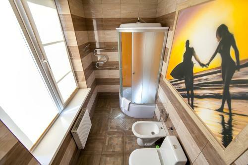 Hostal Schastlivy Slon Guest House