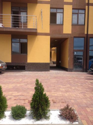 Apartment Nizhneimeretinskaya 137