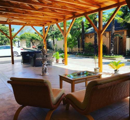 Posada Three Seasons Hotel