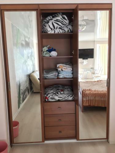 Apartments On Festivalnaya 4a