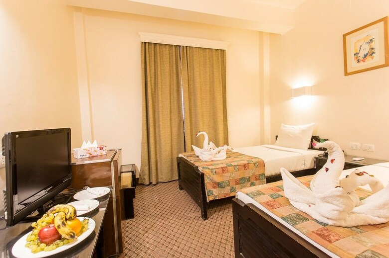 Hapi Hotel