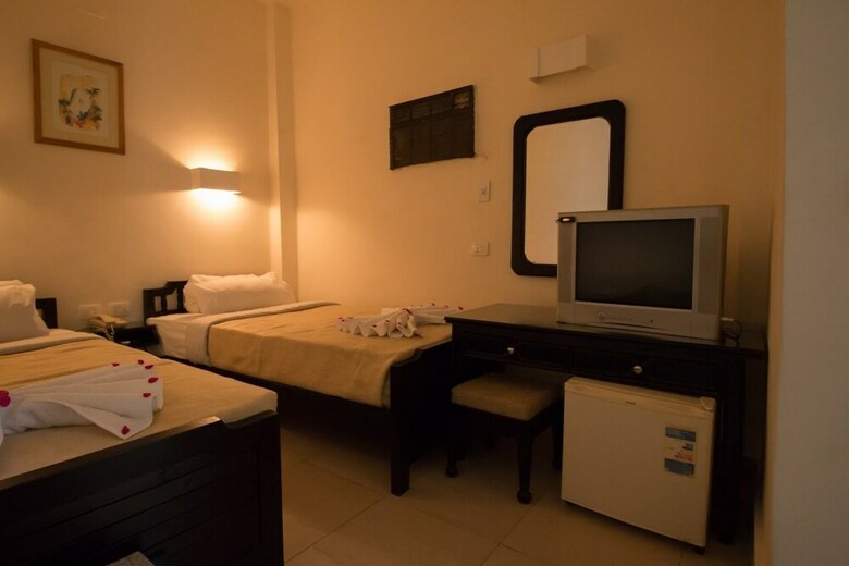 Hapi Hotel