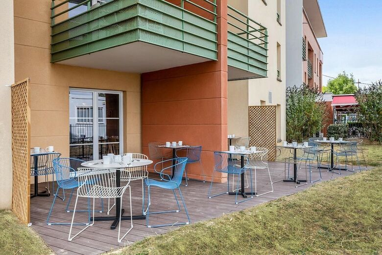 Hotel Park & Suites Village Bois D'arcy