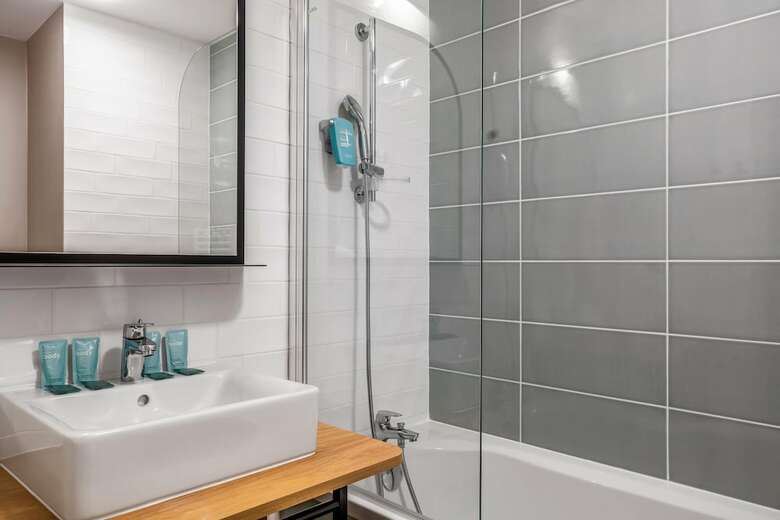 Hotel Park & Suites Village Bois D'arcy