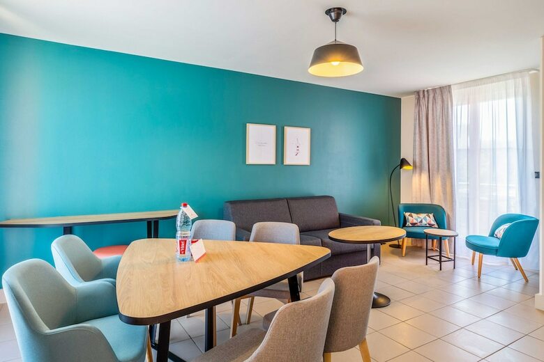 Hotel Park & Suites Village Bois D'arcy