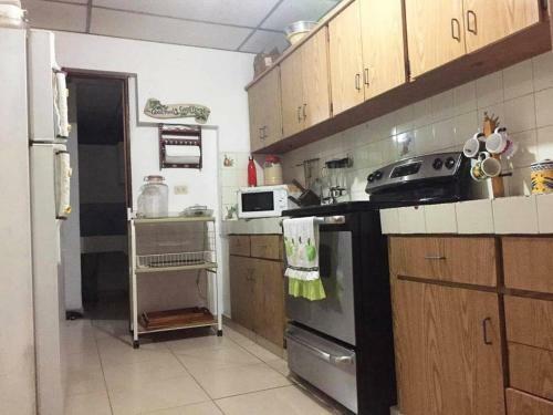 Beautiful & Spacious Terrace Room W/a Garden
