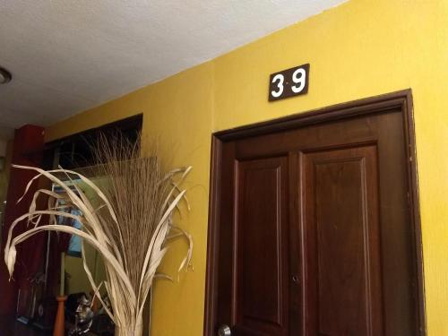 Bed & Breakfast Give House