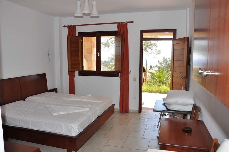 Hotel Studios Marianthi