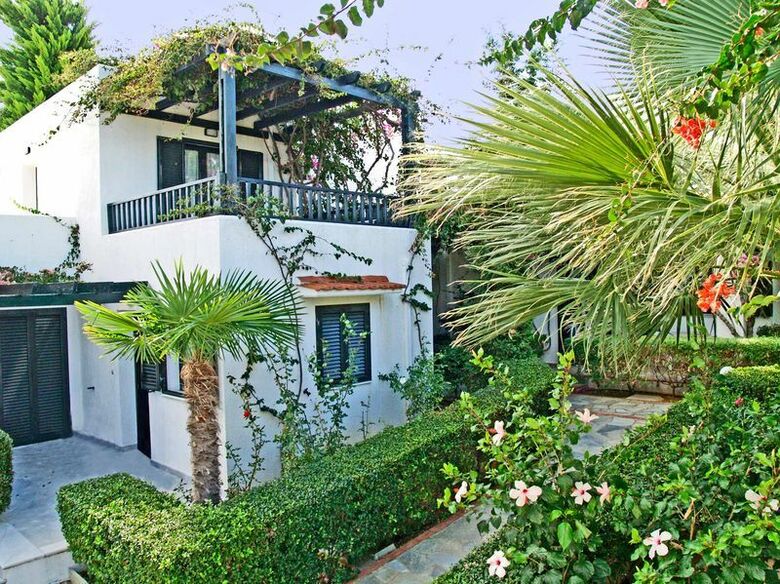 Hotel Apartments Anna Maria Village