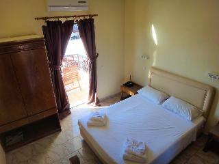Hotel Diogenis Palace