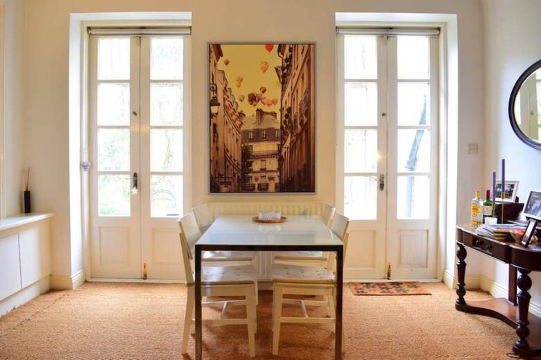 1 Bedroom Apartment In City Centre Location