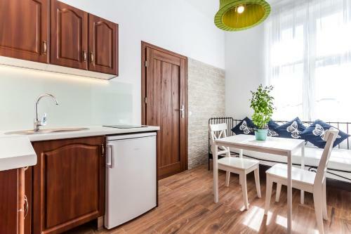 Melissa Apartments