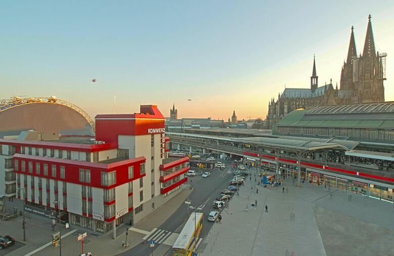 Hotel Kommerz