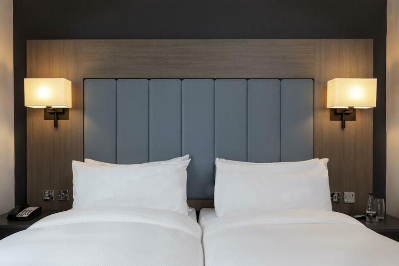 Hotel Queens